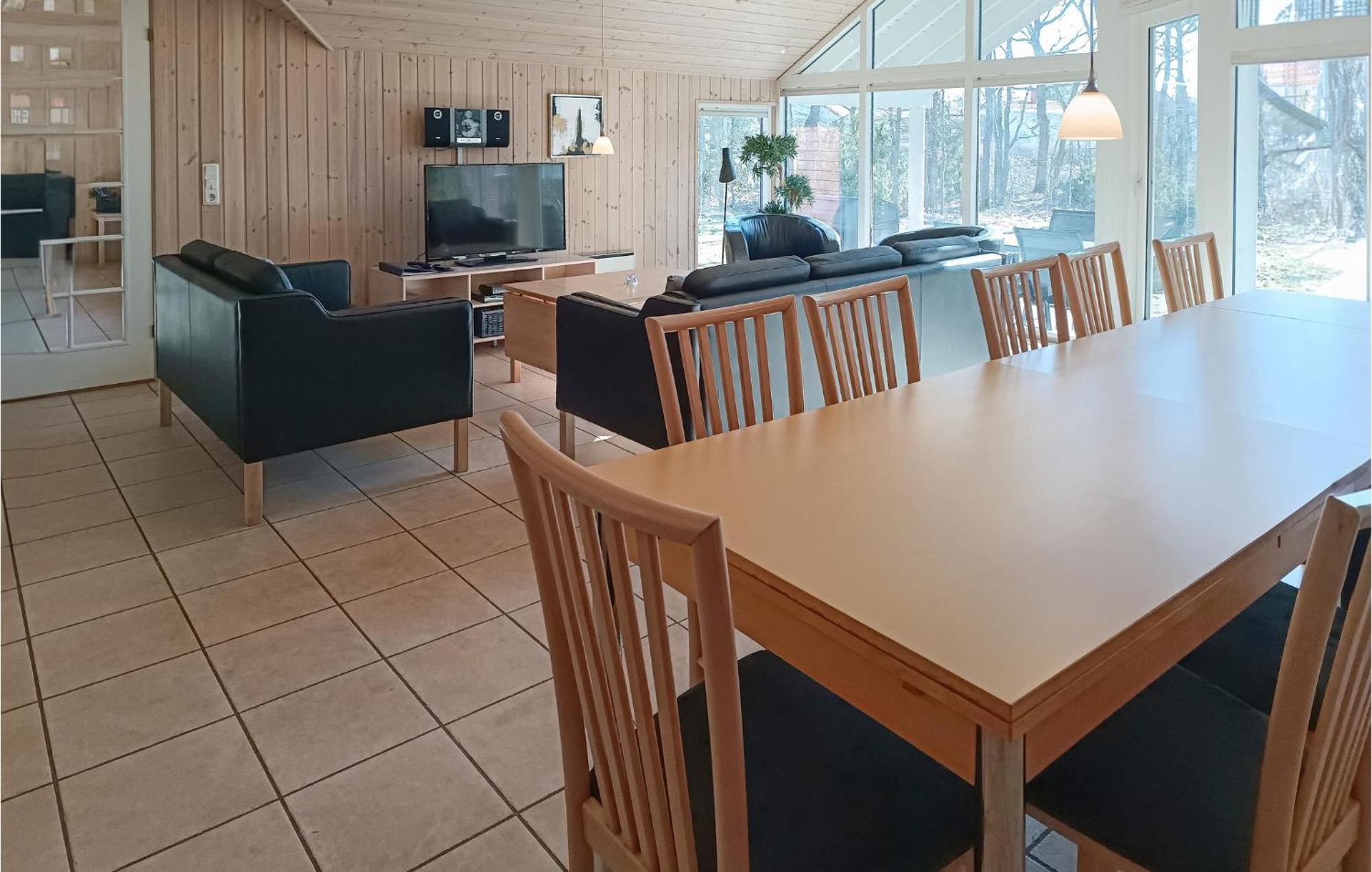 Beautiful Home In Koepingsvik With Kitchen Zewnętrze zdjęcie
