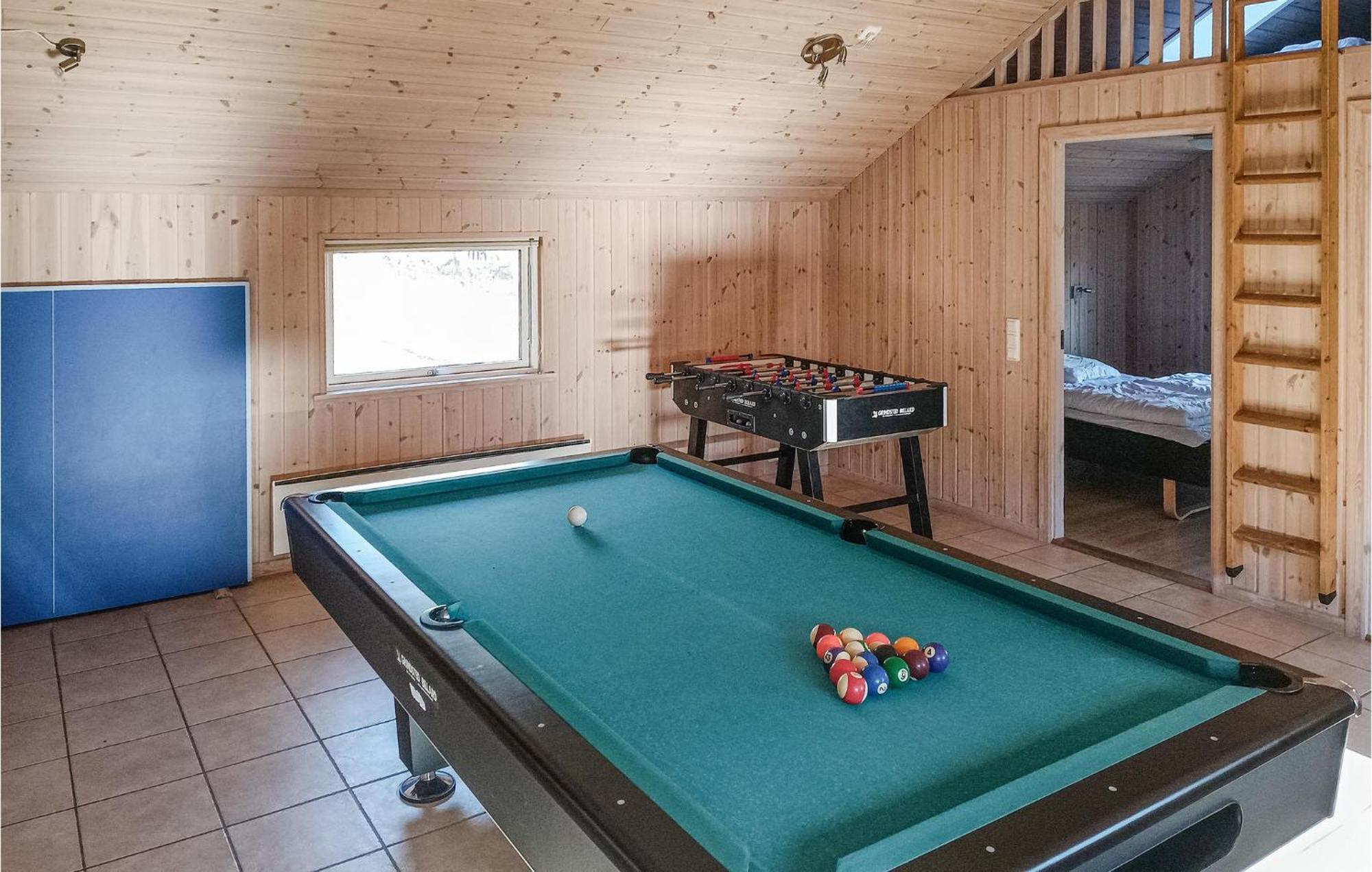 Beautiful Home In Koepingsvik With Kitchen Zewnętrze zdjęcie